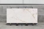 Marmuro imitacijos plytelė Venus Gold YLNMWH028, prabangi porcelianinė plokštė